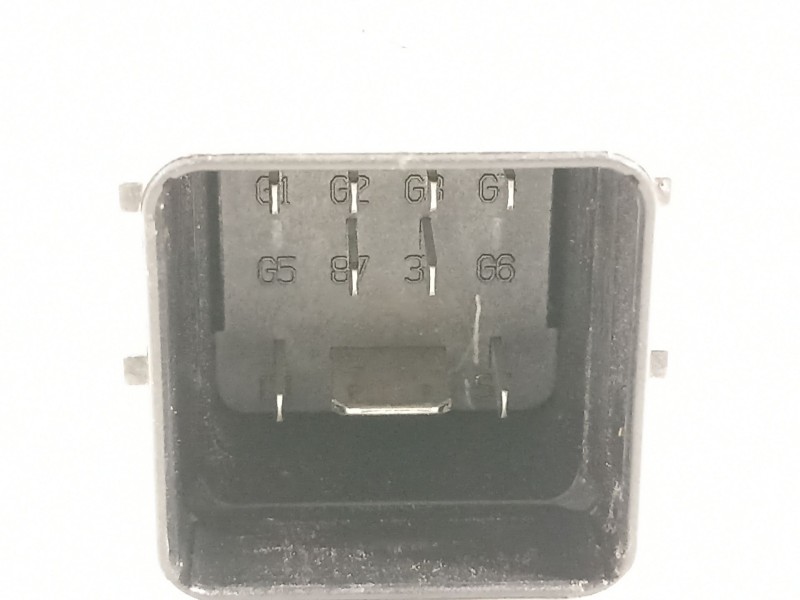 Recambio de caja precalentamiento para opel vivaro b kasten/combi combi l1 2.9t referencia OEM IAM 8200798585  