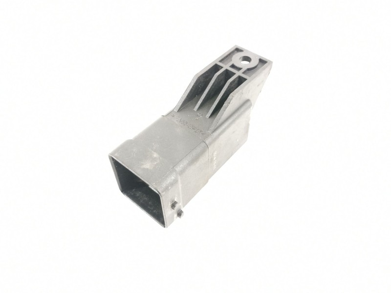 Recambio de caja precalentamiento para opel vivaro b kasten/combi combi l1 2.9t referencia OEM IAM 8200798585  