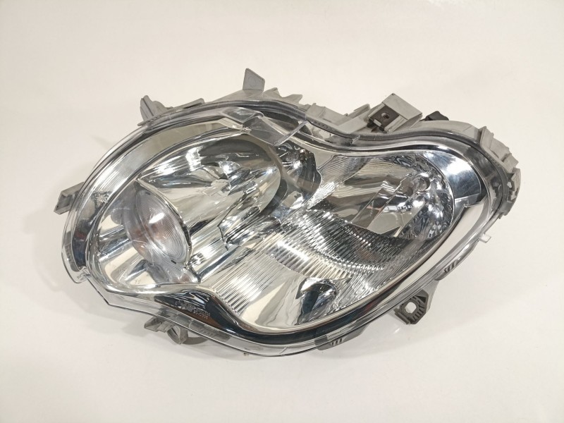 Recambio de faro izquierdo para smart cabrio 0.7 turbo cat referencia OEM IAM Q0013464V001000000  