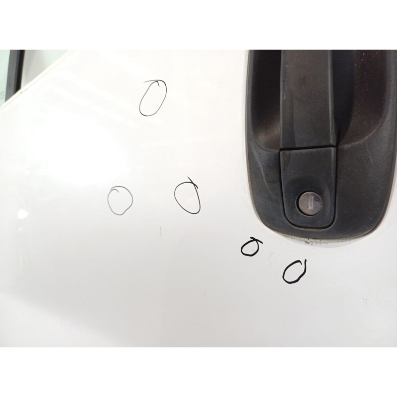 Recambio de puerta delantera izquierda para opel vivaro furgón/combi (07.2006 =>) combi l1h1 2,7t edition referencia OEM IAM   