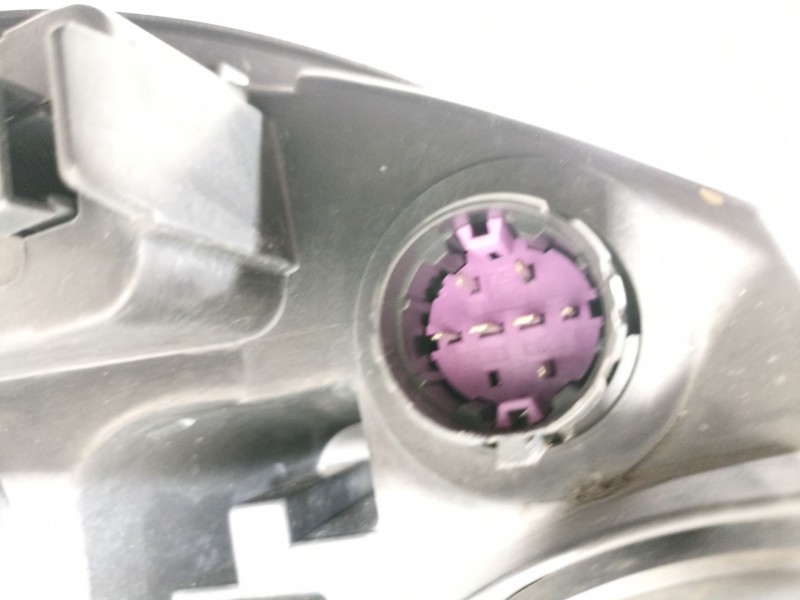 Recambio de faro izquierdo para fiat ducato caja/chasis (250_) 115 multijet 2,0 d referencia OEM IAM 1369495080  47460939