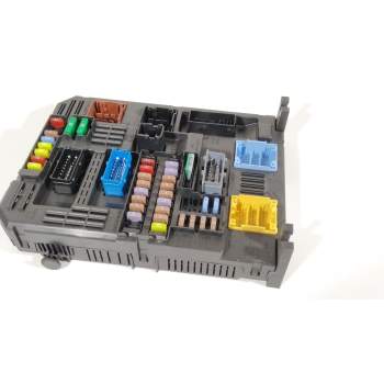 CAJA RELES / FUSIBLES 9819851280 
