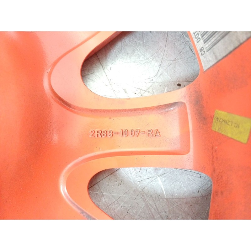 Recambio de neumatico repuesto para jaguar xf 3.0 v6 diesel luxury referencia OEM IAM 2R831007RA  T135-80R18 104M