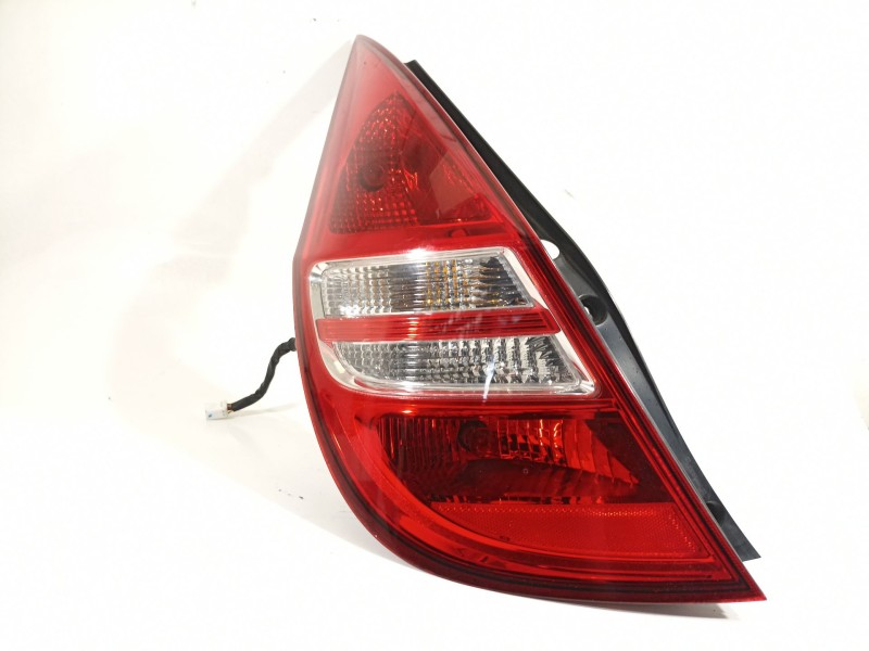 Recambio de piloto trasero izquierdo para hyundai i30 classic gl referencia OEM IAM 924012R010  