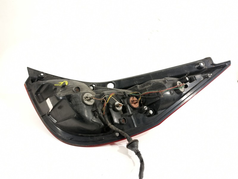 Recambio de piloto trasero izquierdo para hyundai i30 classic gl referencia OEM IAM 924012R010  