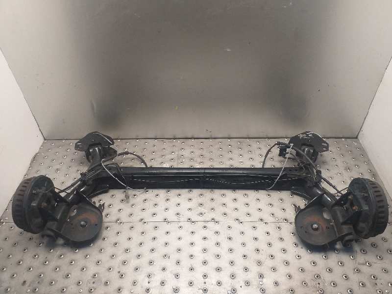 Recambio de puente trasero para renault kangoo furgón professional referencia OEM IAM   