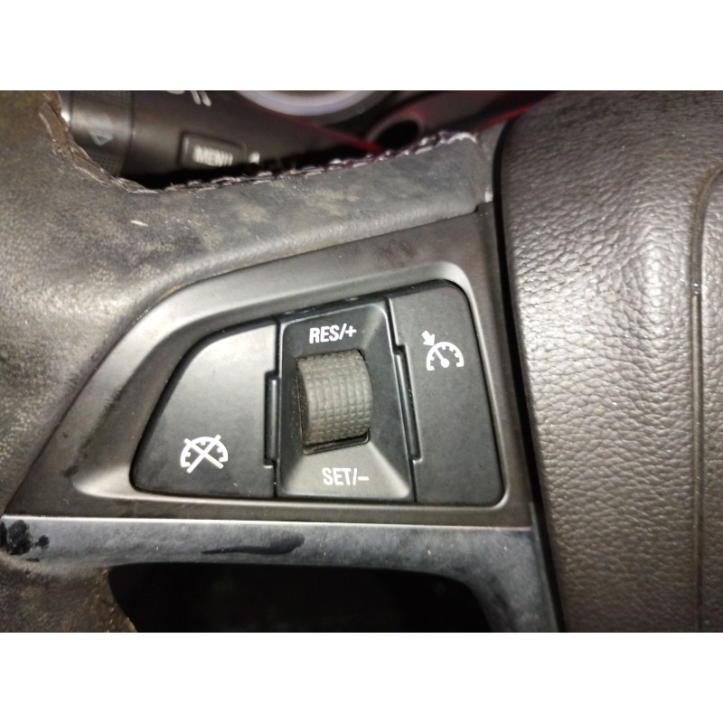 Recambio de mando volante para opel astra j lim. cosmo referencia OEM IAM   