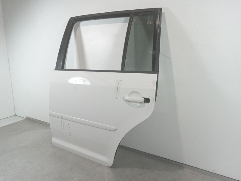 Recambio de puerta trasera izquierda para volkswagen touran (1t3) advance bluemotion referencia OEM IAM   