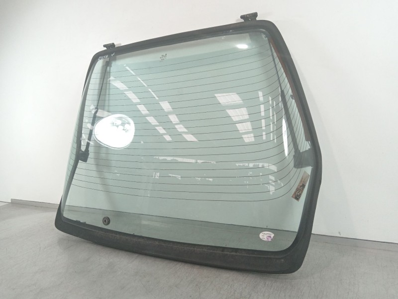 Recambio de porton trasero para renault fuego 829-explosion referencia OEM IAM   