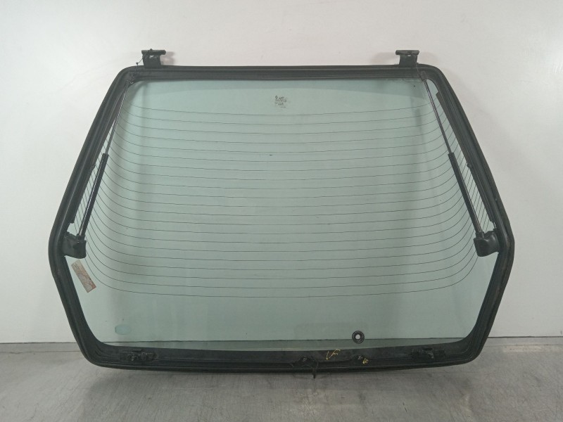 Recambio de porton trasero para renault fuego 829-explosion referencia OEM IAM   