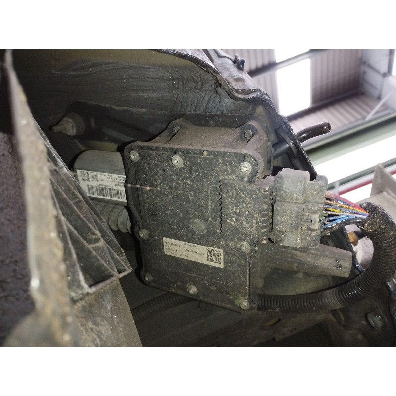 Recambio de freno de mano electrico para opel astra j lim. cosmo referencia OEM IAM   