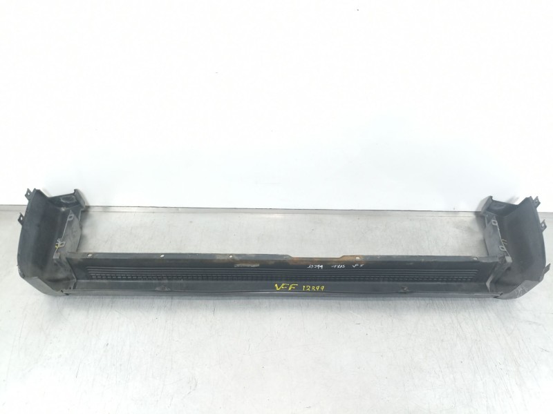 Recambio de paragolpes trasero para peugeot boxer autobús 2.2 hdi 120 referencia OEM IAM 1305763070  