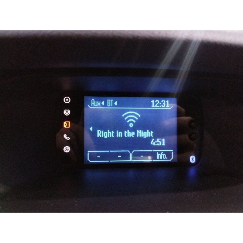 Recambio de pantalla multifuncion para ford focus lim. (cb8) ambiente referencia OEM IAM   