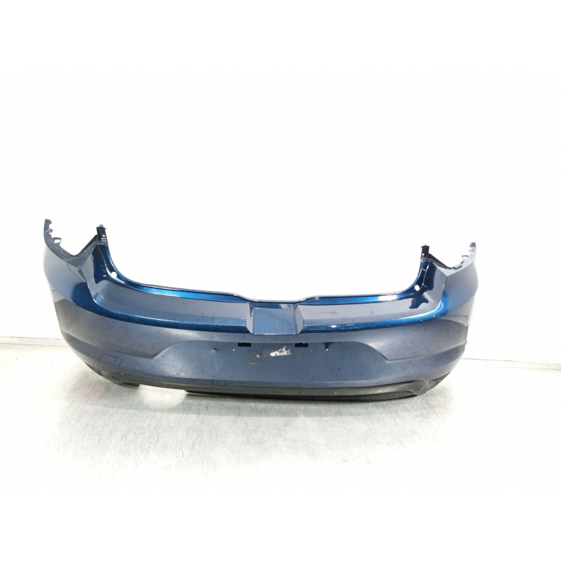 Recambio de paragolpes trasero para renault megane iv berlina 5p bose-edition referencia OEM IAM 850223845r  