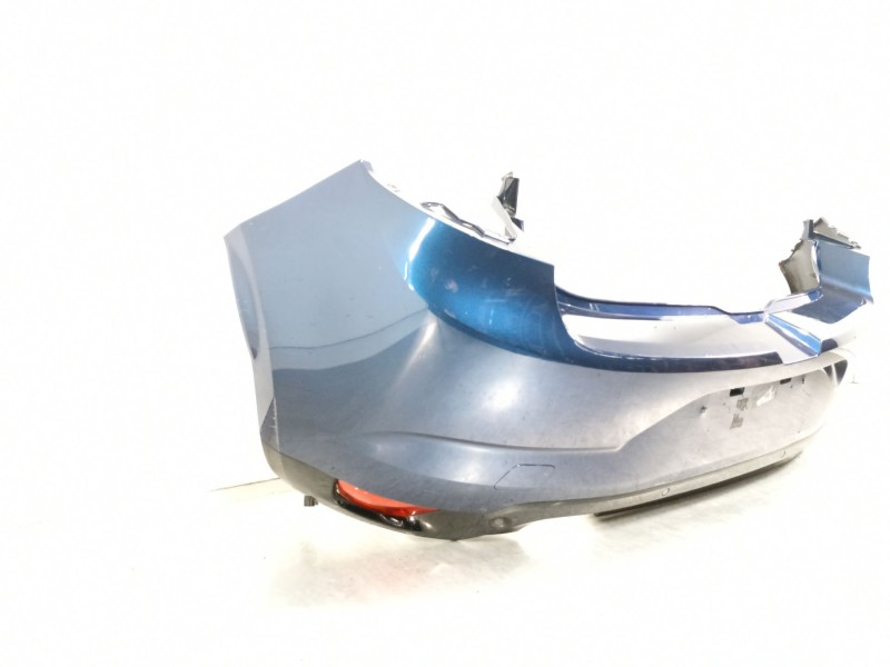 Recambio de paragolpes trasero para renault megane iv berlina 5p bose-edition referencia OEM IAM 850223845r  