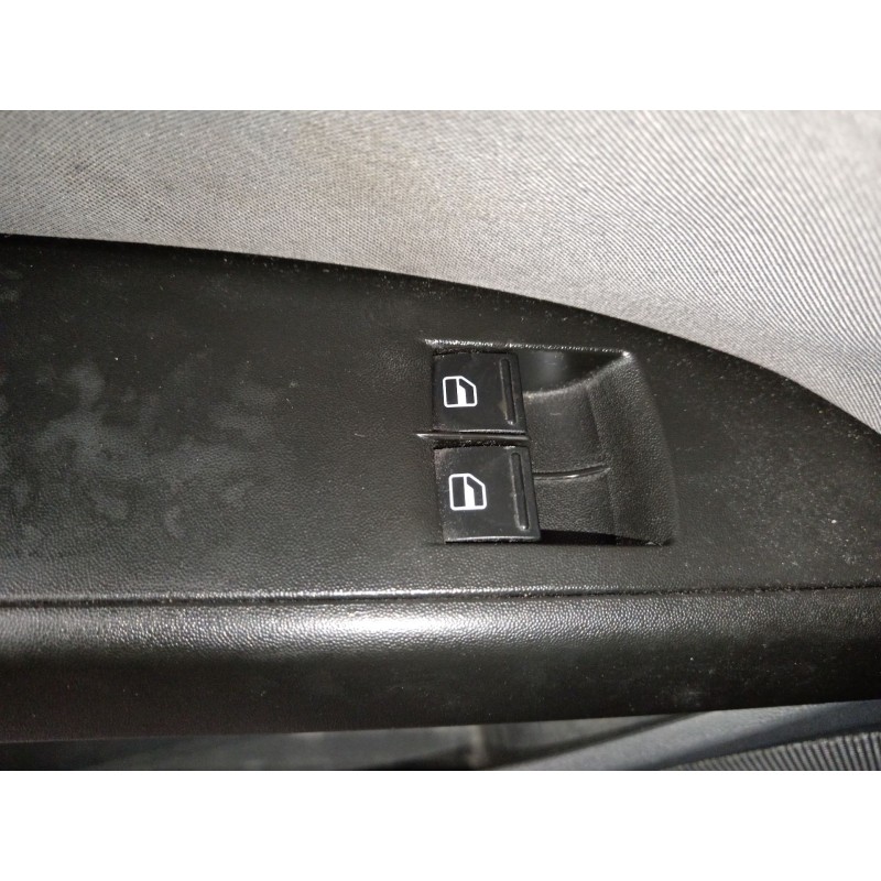 Recambio de mando elevalunas delantero izquierdo para seat leon (1p1) 1.9 tdi referencia OEM IAM   