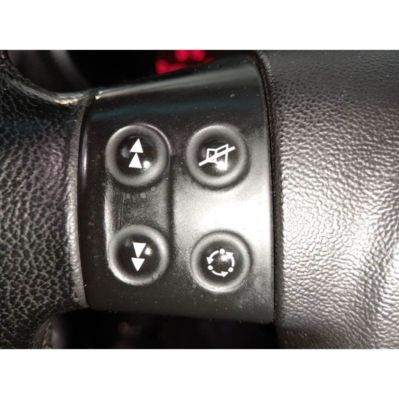 Recambio de mando volante para seat leon (1p1) 1.9 tdi referencia OEM IAM   