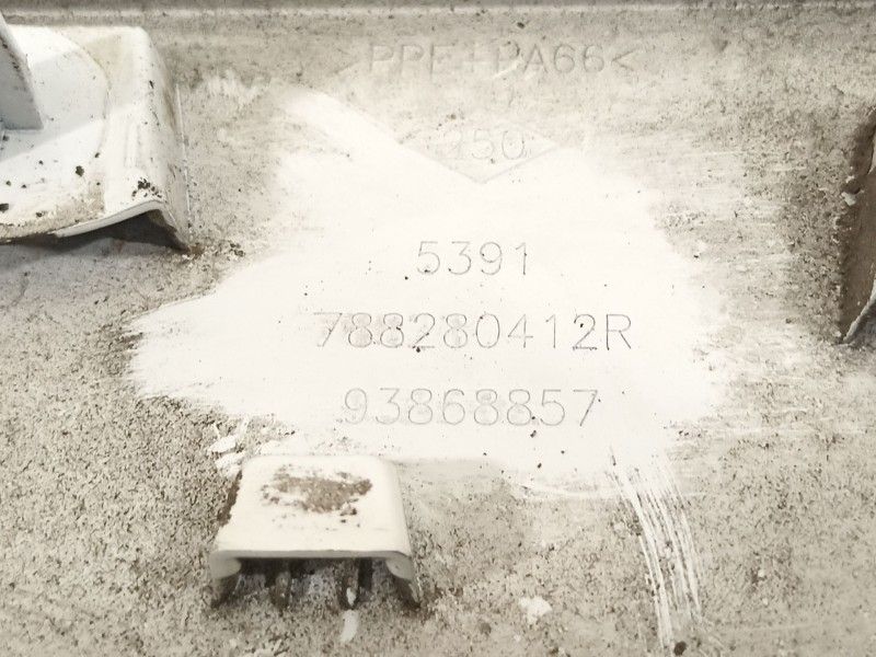 Recambio de moldura para opel vivaro b kasten/combi combi l1 2.9t referencia OEM IAM 788280412R  