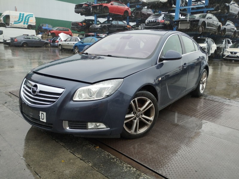 opel insignia berlina del año 2009