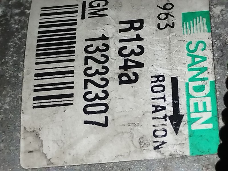 Recambio de compresor aire acondicionado para opel insignia berlina cosmo referencia OEM IAM 13232307  