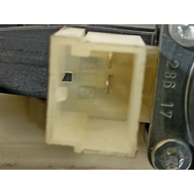 Recambio de elevalunas delantero derecho para seat leon st (5f8) x-perience titan desert 4drive referencia OEM IAM 5Q0959802  