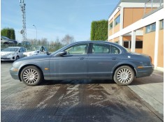 jaguar s-type del año 2004