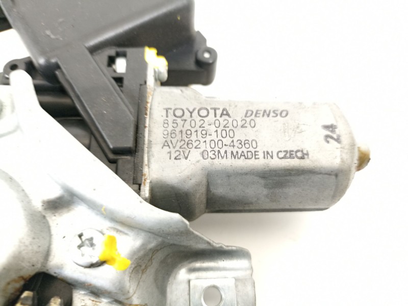 Recambio de elevalunas trasero derecho para toyota avensis (t27) active referencia OEM IAM 8570202020  