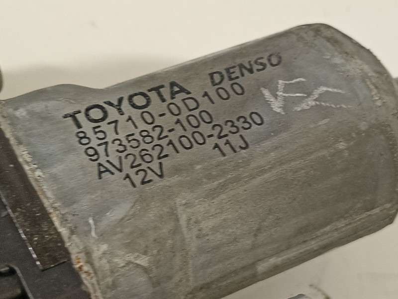Recambio de elevalunas delantero derecho para toyota auris luna referencia OEM IAM 857100d100  