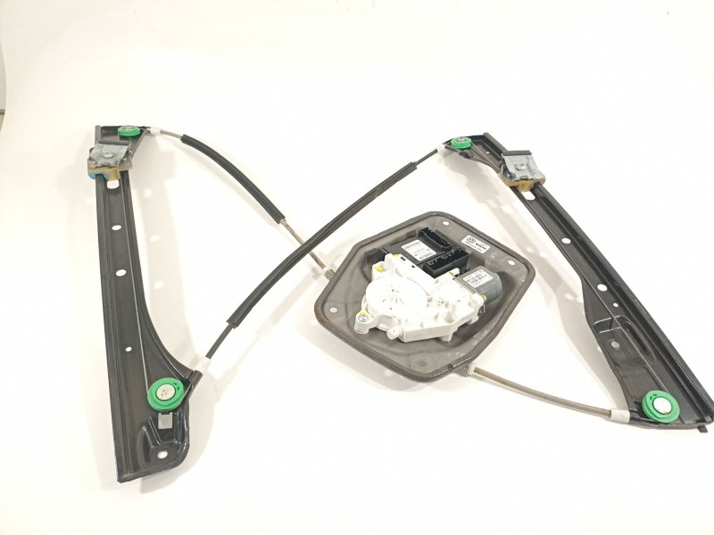 Recambio de elevalunas delantero derecho para volkswagen golf plus (5m1) edition referencia OEM IAM 1K3837462  1K0959702