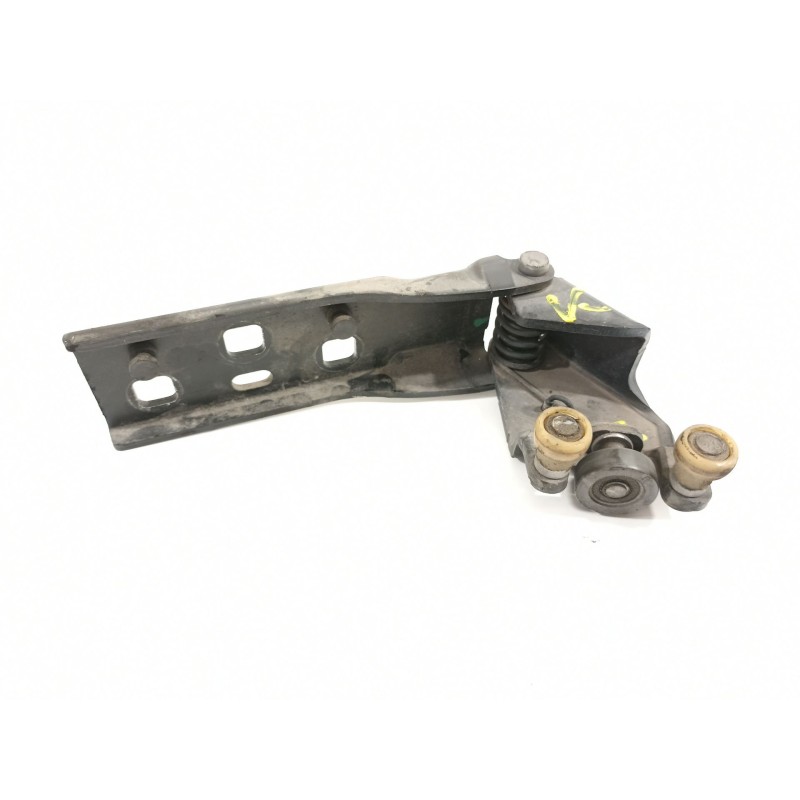 Recambio de bisagra puerta para opel vivaro b kasten/combi combi l1 2.9t referencia OEM IAM 777645238r  93451715