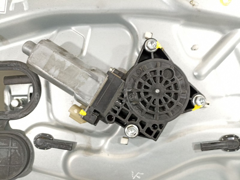 Recambio de elevalunas delantero derecho para hyundai i30 classic referencia OEM IAM 824802L060  