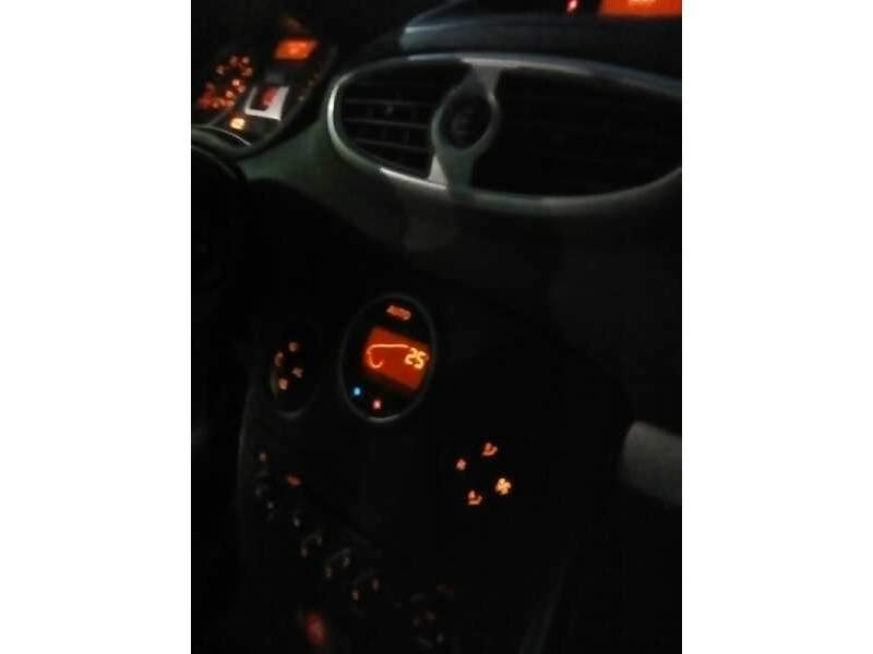 MANDO CLIMATIZADOR 8200296683 