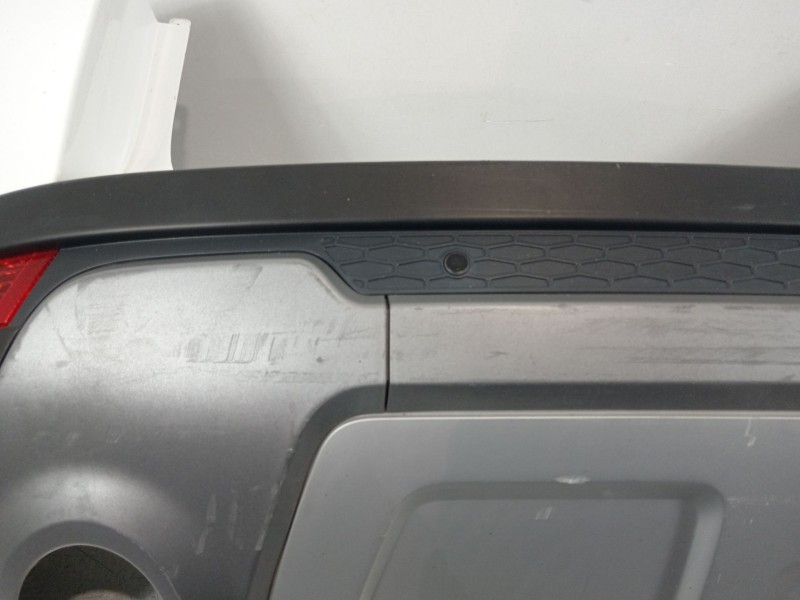 Recambio de paragolpes trasero para land rover range rover evoque (l538) 2.0 d 4x4 referencia OEM IAM BJ3217D781  BJ3217926A