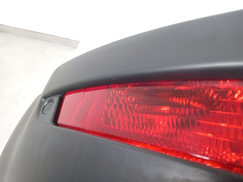 Recambio de paragolpes trasero para land rover range rover evoque (l538) 2.0 d 4x4 referencia OEM IAM BJ3217D781  BJ3217926A