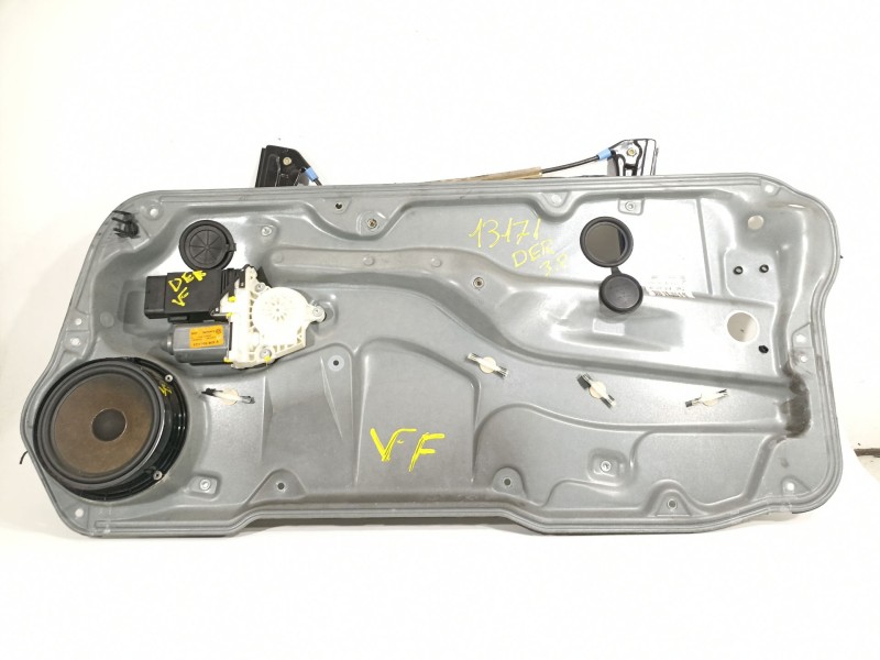 Recambio de elevalunas delantero derecho para volkswagen golf iv berlina (1j1) gti referencia OEM IAM 1J3837730BB  1C1959802A