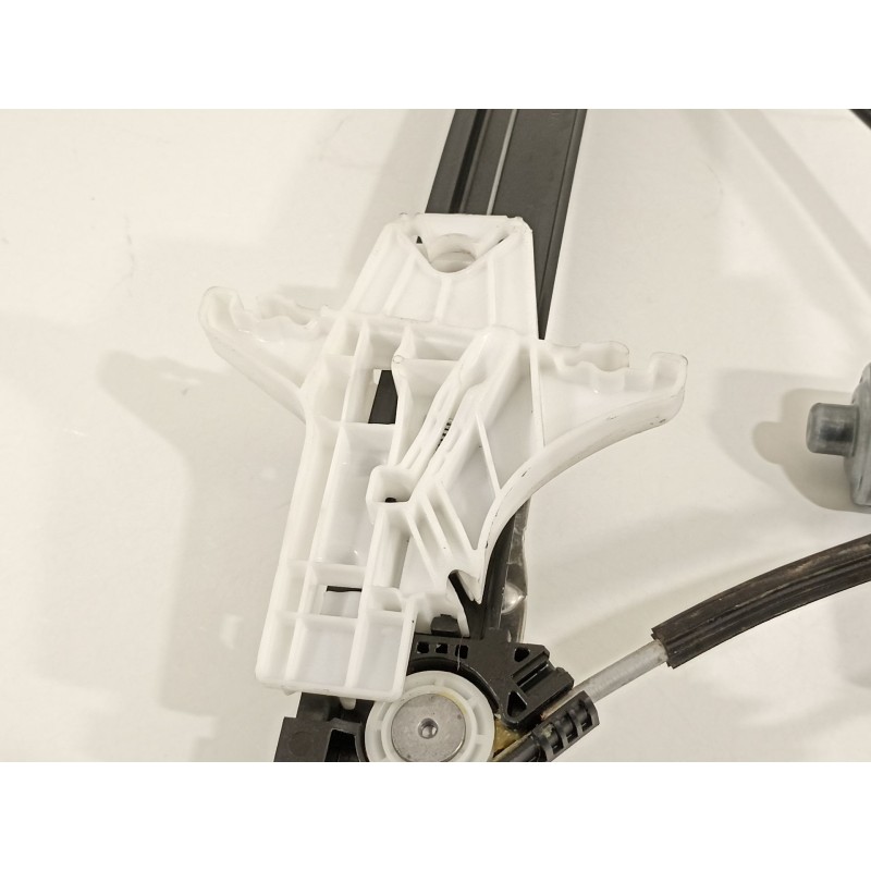 Recambio de elevalunas trasero derecho para volkswagen polo vi (aw1, bz1, ae1) 1.0 tsi referencia OEM IAM 2g6839462  