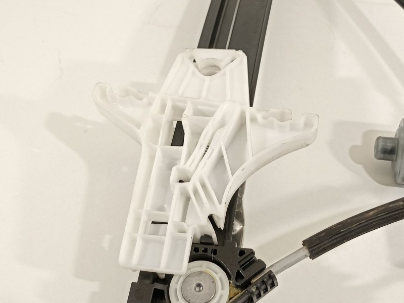 Recambio de elevalunas trasero derecho para volkswagen polo vi (aw1, bz1, ae1) 1.0 tsi referencia OEM IAM 2g6839462  