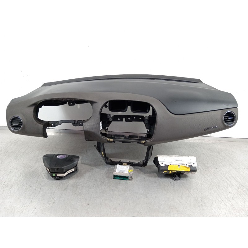 Recambio de kit airbag para fiat bravo (198) 1.4 16v active referencia OEM IAM 735407785 00517511870 51827585