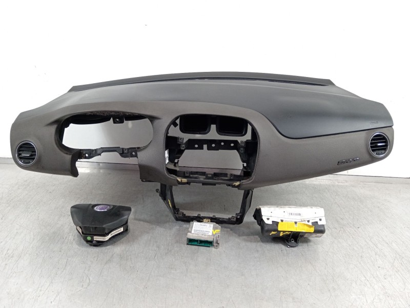 Recambio de kit airbag para fiat bravo (198) 1.4 16v active referencia OEM IAM 735407785 00517511870 51827585