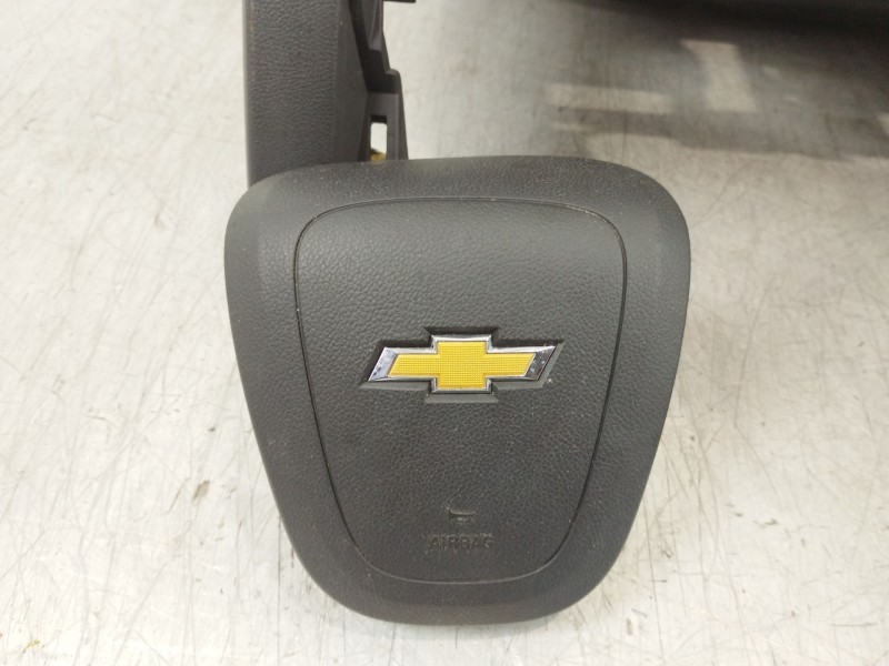 Recambio de kit airbag para chevrolet trax ls+ referencia OEM IAM 95106231 13586630 2441039P10