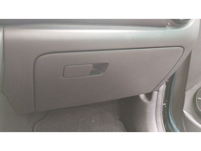 Recambio de guantera para hyundai kona tecno 2wd referencia OEM IAM 84510J9XXX  84540J9000