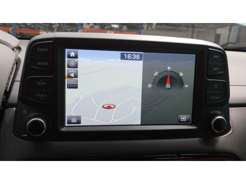 Recambio de sistema navegacion gps para hyundai kona tecno 2wd referencia OEM IAM 96560J9101TMT  AVCC0J9EE