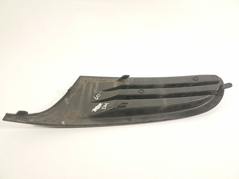 Recambio de rejilla paragolpes derecha para volkswagen golf vi (5k1) 1.6 tdi referencia OEM IAM 5K0853666A  