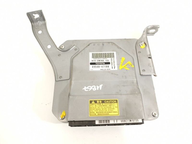 Recambio de centralita motor uce para toyota prius (nhw20) basis referencia OEM IAM 8954047100  