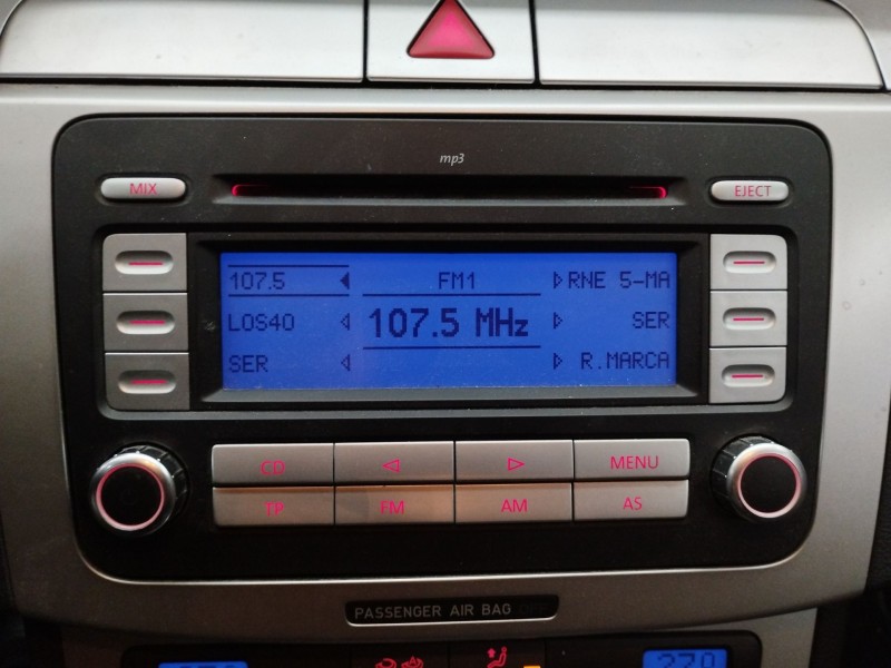 Recambio de sistema audio / radio cd para volkswagen passat berlina (3c2) advance referencia OEM IAM   