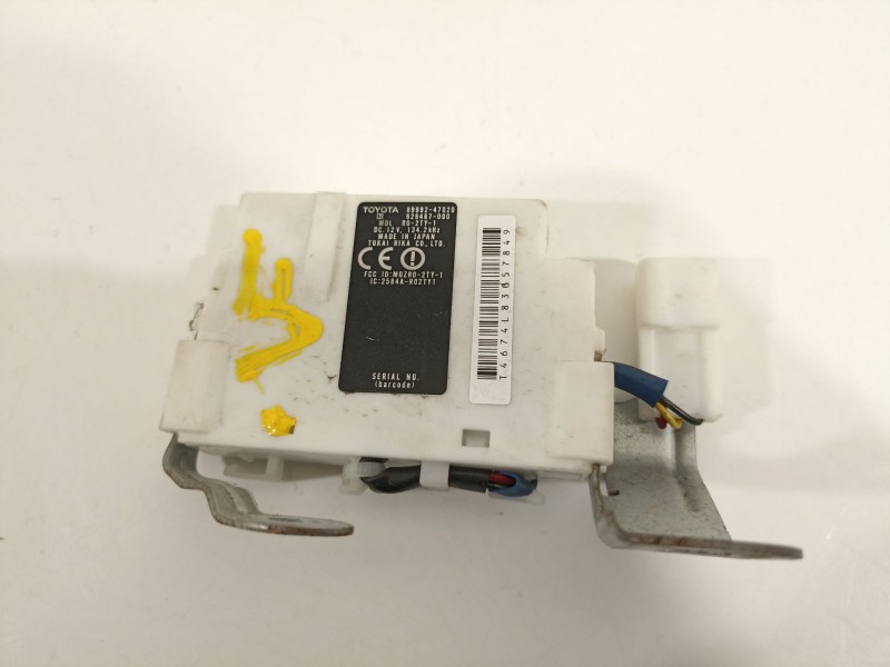 Recambio de modulo electronico para toyota prius (nhw20) basis referencia OEM IAM 8999247020  