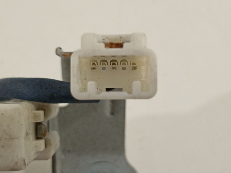 Recambio de modulo electronico para toyota prius (nhw20) basis referencia OEM IAM 8999247020  