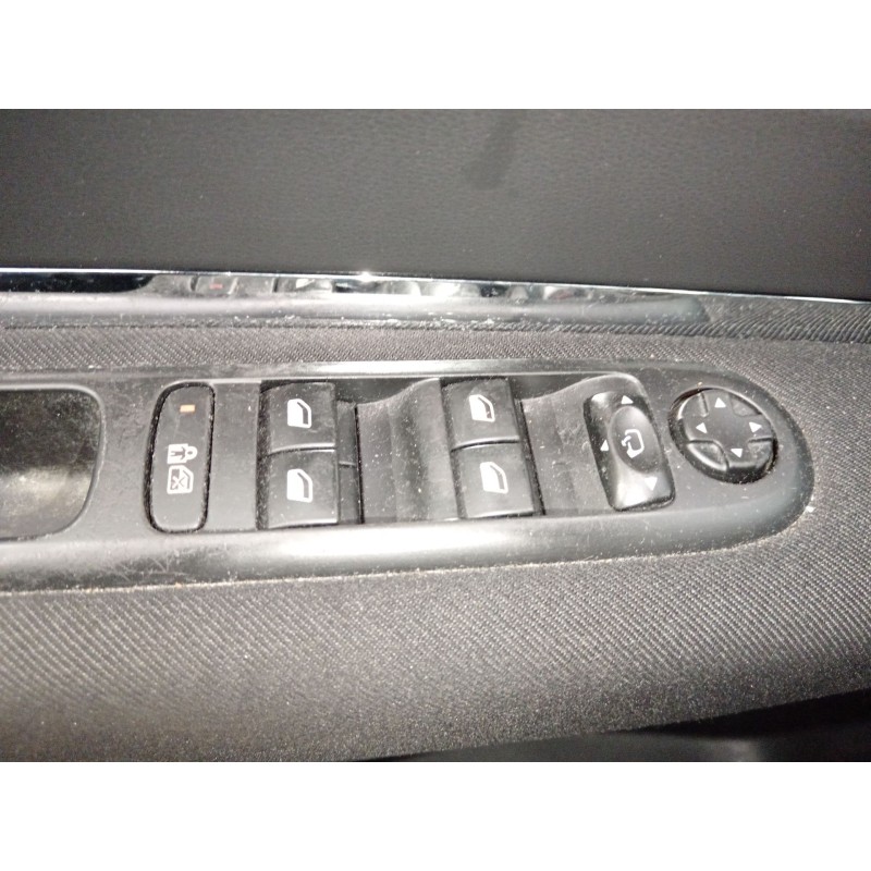 Recambio de mando elevalunas delantero izquierdo para peugeot 5008 premium referencia OEM IAM   