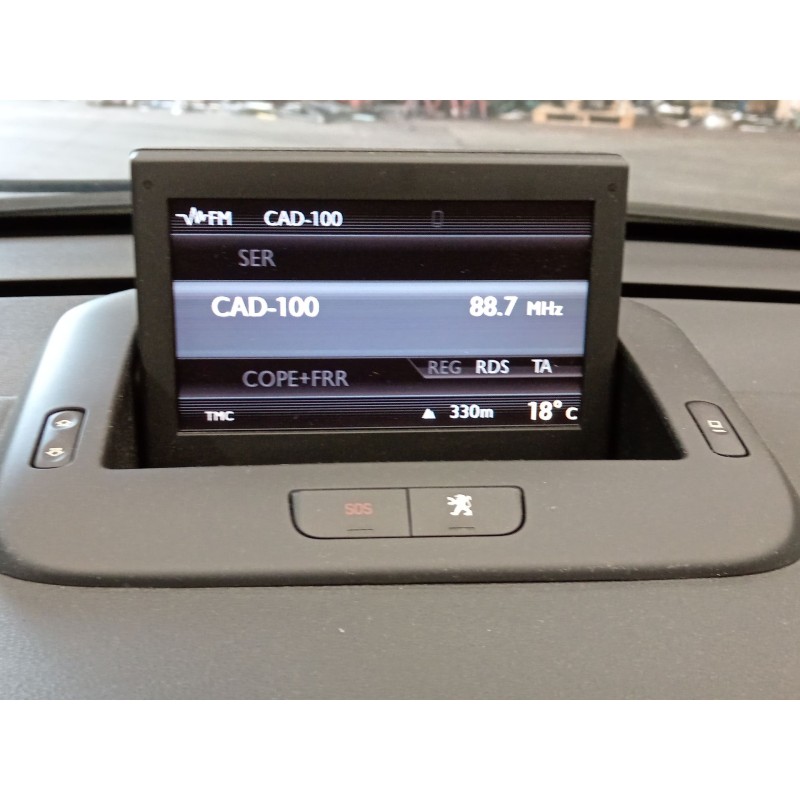 Recambio de pantalla multifuncion para peugeot 5008 premium referencia OEM IAM   