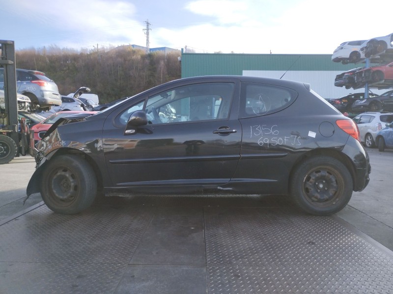 peugeot 207 del año 2006